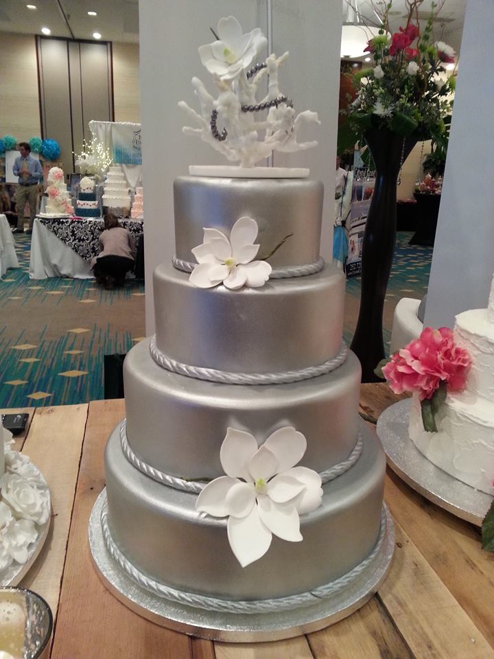 metallic wedding cakes