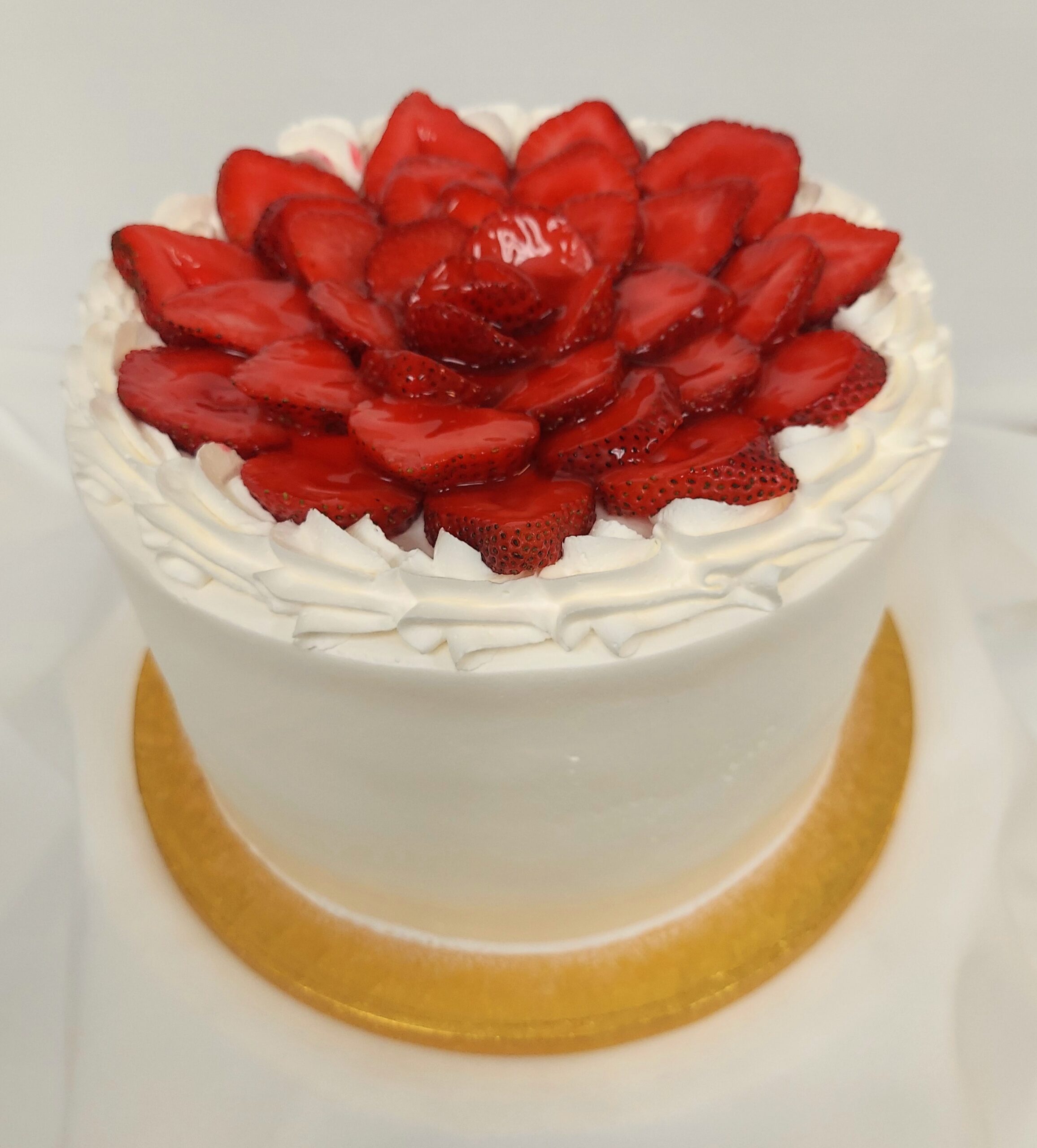 Fresh Strawberry Torte
